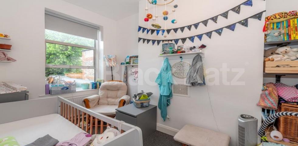 			NEW INSTRUCTION!, 2 Bedroom, 1 bath, 1 reception Flat			 Park Road, CROUCH END